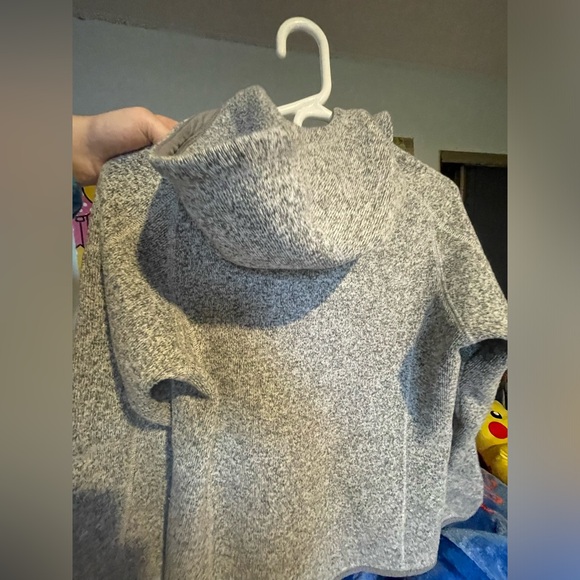 Patagonia Hooded Better Zip - Picture 2 of 3